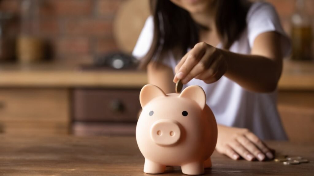 Falta de educação financeira na infância atinge 91% da população